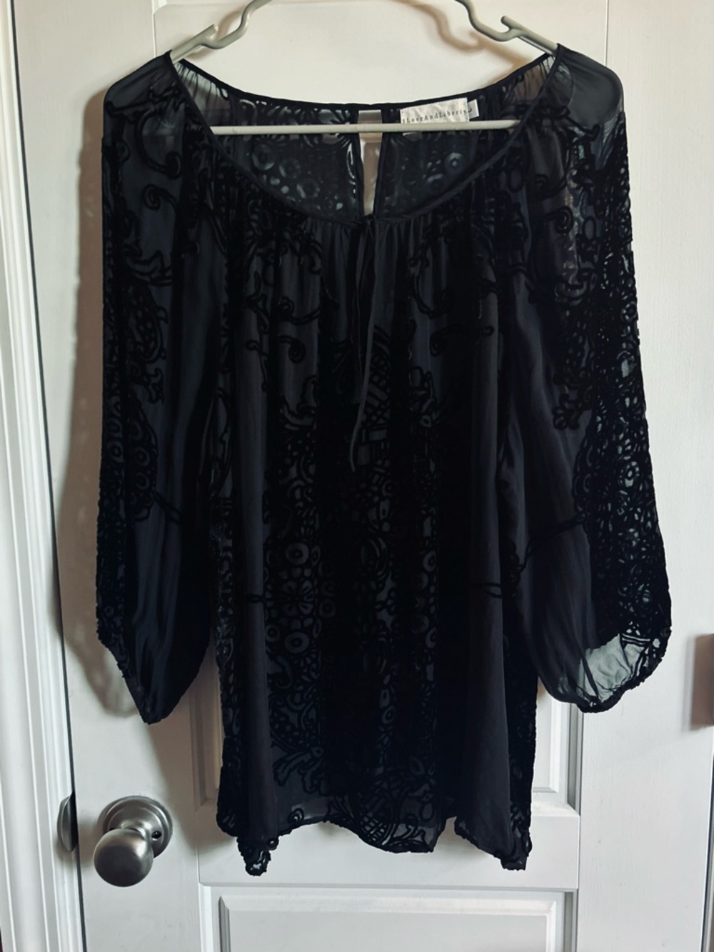 For Love & Liberty Johnny Was Black Silk Velvet Burnout Tunic | Size Large